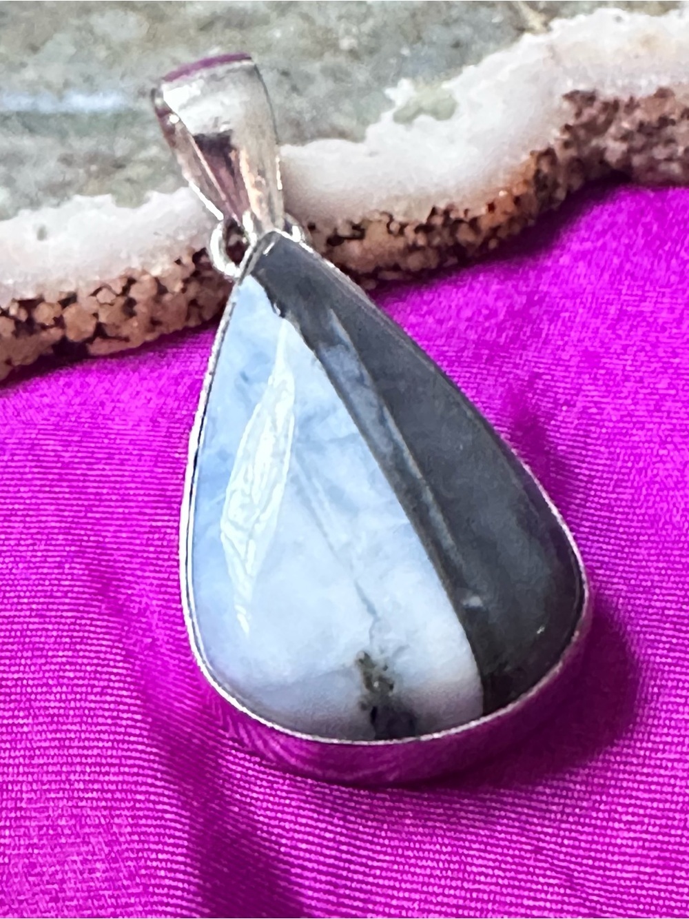 Artisan Chalcedony Agate Blue and White Two Tone Teardrop Pendant Necklace